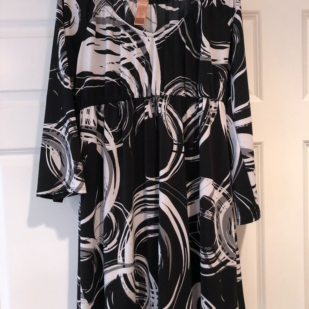 Long Elegant Legs (LEL) Dress